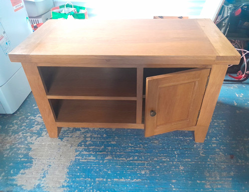 Rustic polished oak furniture - polished,
