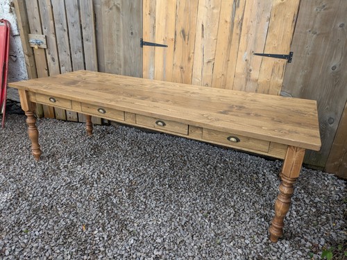 Pine plank farmhouse - plank, table.10